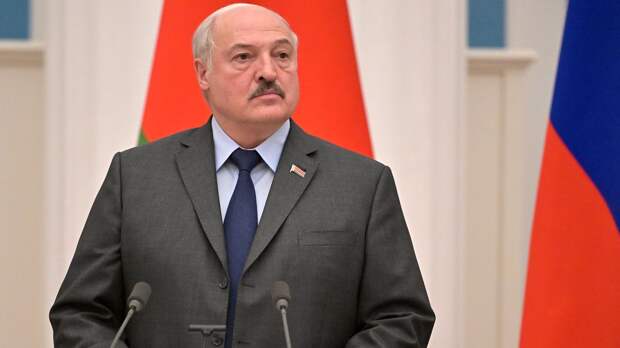Лукашенко заявил, что всегда болеет за сборную Бразилии