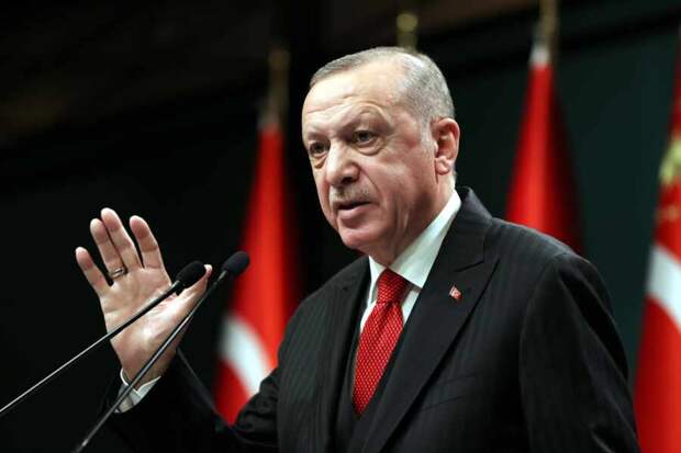 Эрдоган пошел на разрыв отношений с Западом