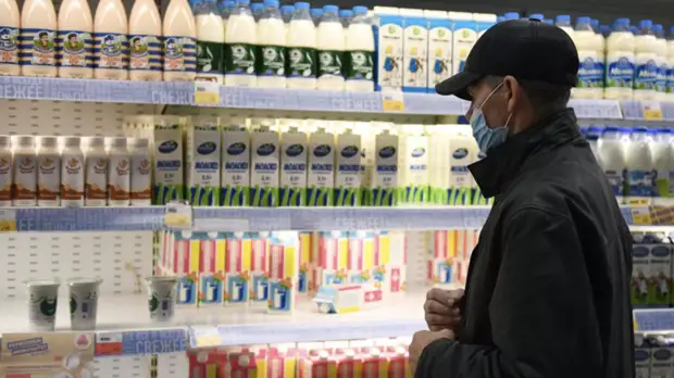 «Известия»: Минсельхоз допустил рост цен на молочную продукцию