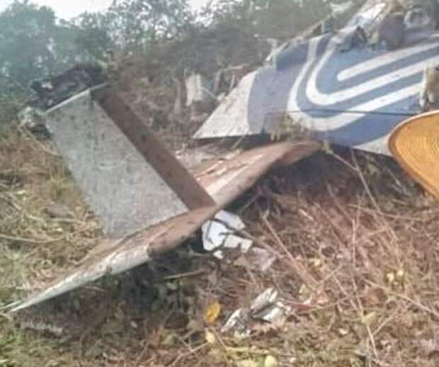 В Колумбии при крушении самолета погибли 15 человек, среди них местные политики