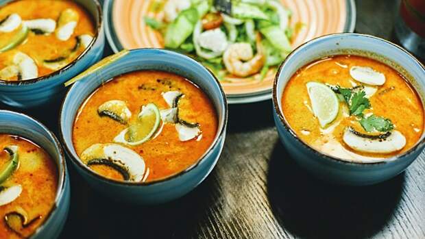 Подавляющее большинство россиян готовят еду самостоятельно