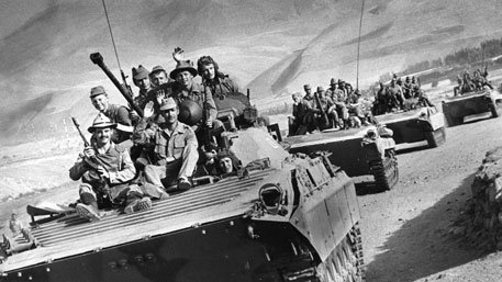 25 декабря 1979 года советские войска вошли в Афганистан... ("Тринадцать Тысяч Триста")
