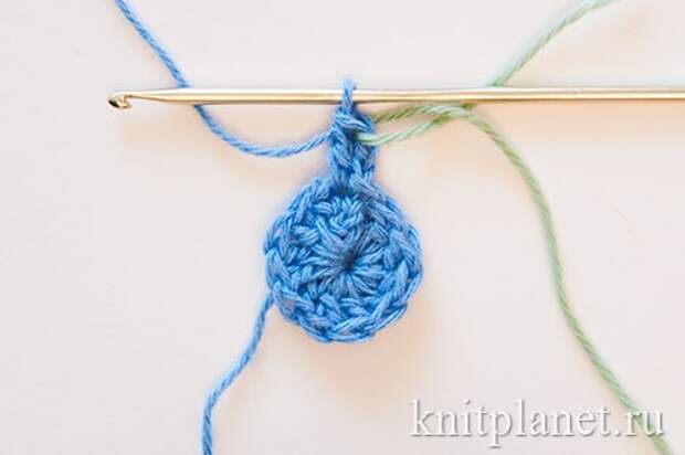 Как отметить начало ряда при вязании по кругу крючком Как отметить начало ряда при вязании по кругу крючком