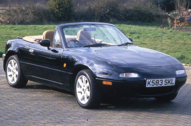 Японский родстер Mazda MX-5 выпускают с 1989 года.
