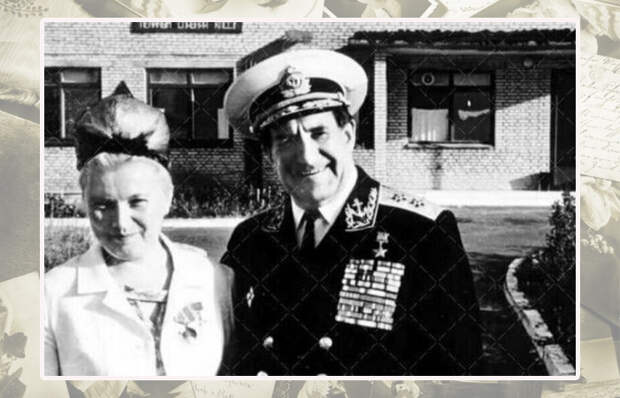 Георгий Никитич Холостяков с женой Натальей Васильевной. Георгий Никитич Холостяков с женой Натальей Васильевной.