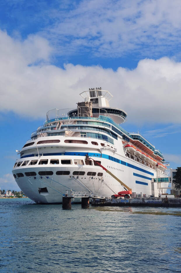 Круизные лайнеры начнут курсировать летом между Шанхаем и Владивостоком