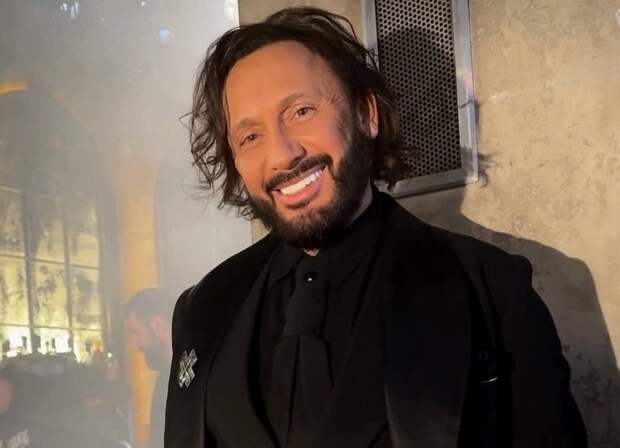 Стас Михайлов растрогал Сеть снимком с мамой: «Мое солнце, с днем рождения!»