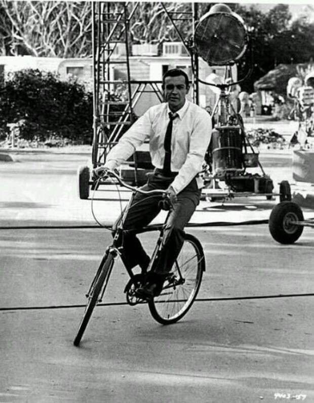 Шон Коннери велосипеды, звезды, интересное, фото
