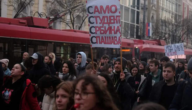 Вице-премьер Сербии рассказал о планах Евросоюза свергнуть Вучича и привести к власти более «сговорчивое» правительство