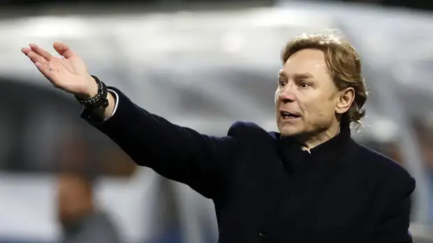 Мостовой: давайте не будем называть Карпина фартовым тренером