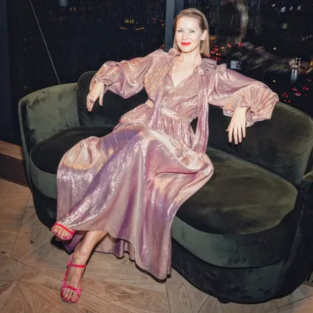 Вика Газинская