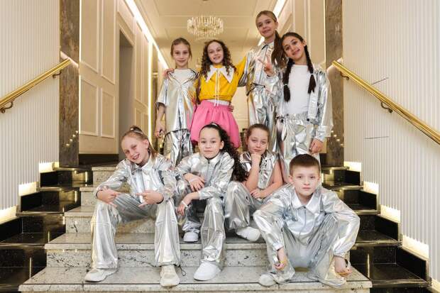 «Непоседам» — 35