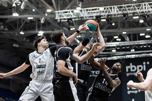 БК «Пари НН» потерпел дома сокрушительное поражение от саратовского «Автодора»