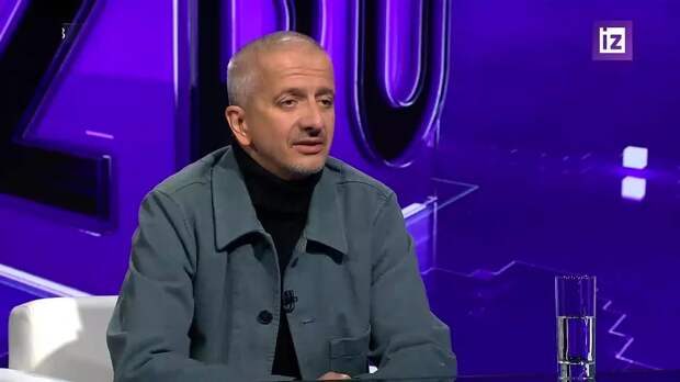 «Переливание из пустого в порожнее»: Константин Богомолов прокомментировал письмо выпускников Школы-студии МХАТ