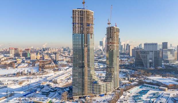 Готов монолитный каркас дома в виде буквы U в районе Хорошево-Мневники