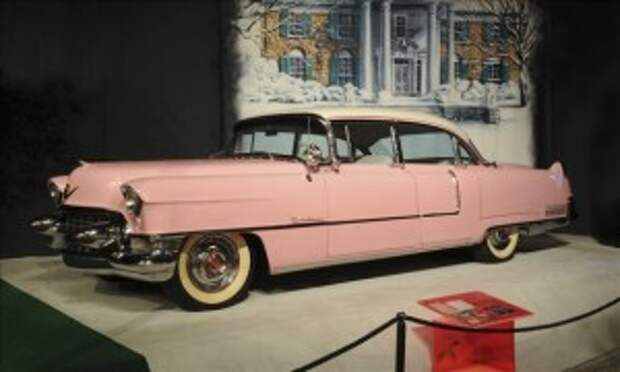 Розовый Cadillac Элвиса Пресли
