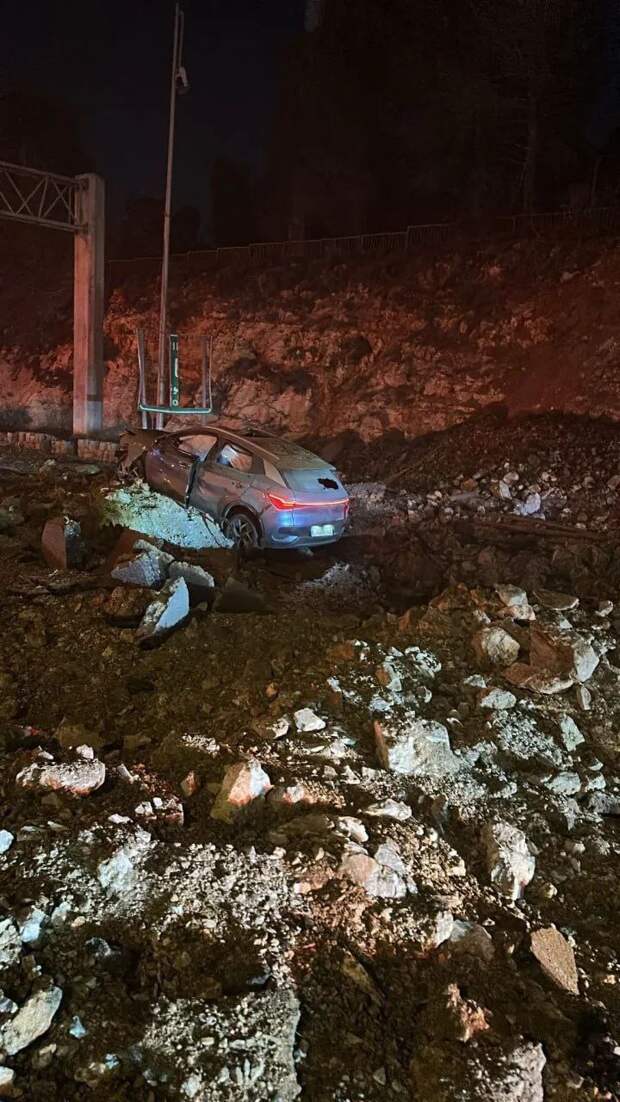 🇮🇷💥🇮🇱Армия Ирана нанесла удар по Иерусалиму: в городе разрушения