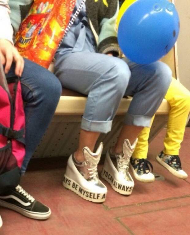 Модники и чудаки из метро