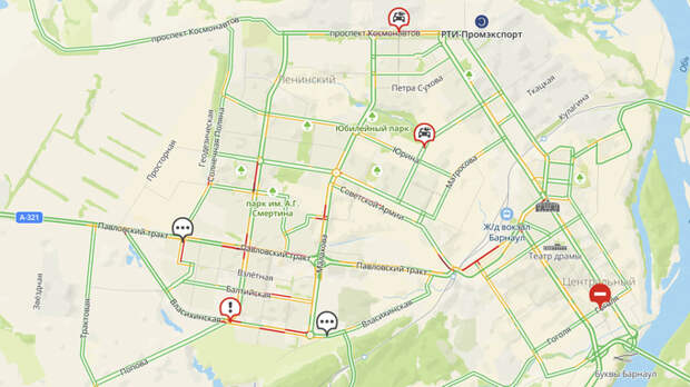 В Барнауле образовались крупные субботние пробки