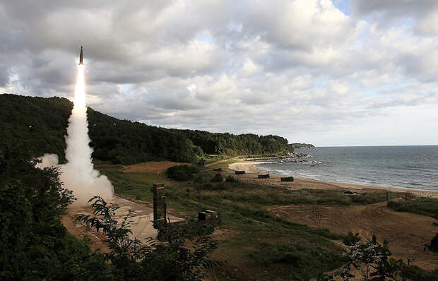 Южная Корея запустила две баллистические ракеты в ответ на пуск со стороны КНДР