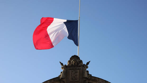 Посол Аргентины устроил скандал в Париже из-за карты с британскими Фолклендами