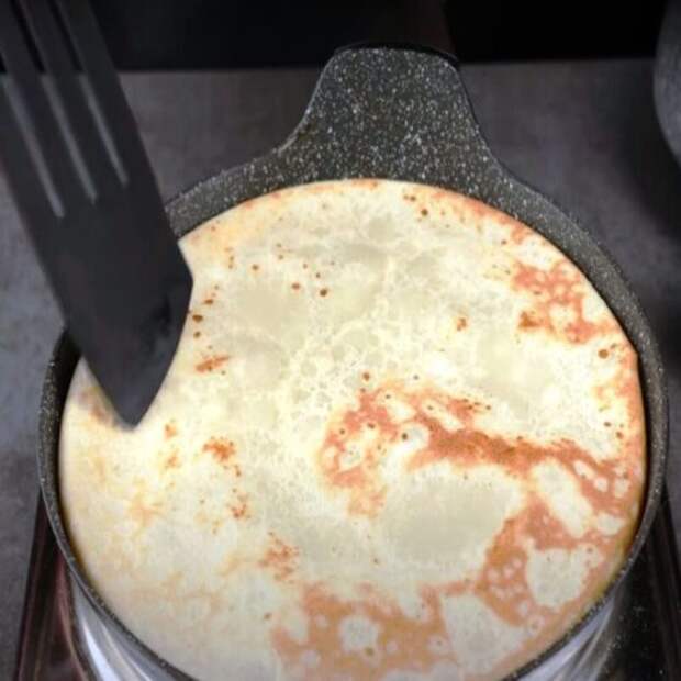 Эти блинчики всегда получаются золотистыми и воздушными! Рецепт, который дарит уют и вкус детства