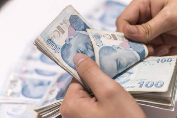 Покупателю российских энергоносителей предсказали скачок инфляции