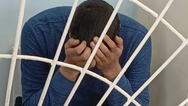 В жутком ДТП под Новосибирском погибла молодая мама — ее пятилетняя дочь осталась одна