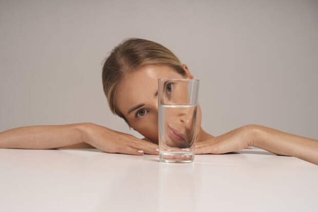 Как выбрать бутилированную воду: на что обратить внимание в магазине