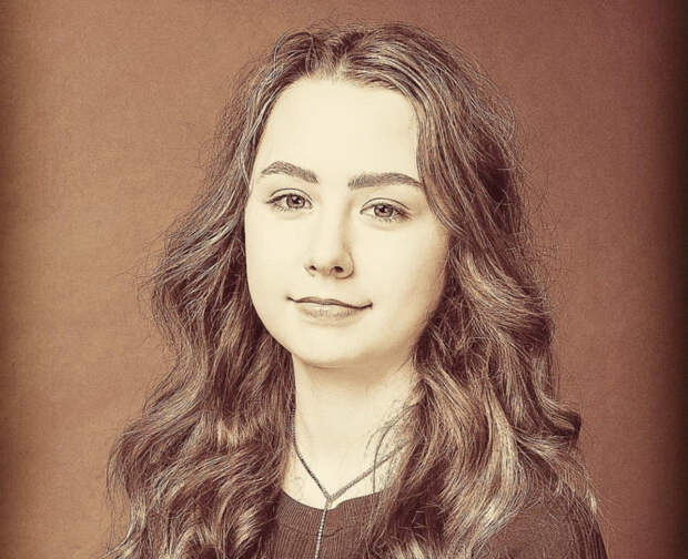 Сноха "Шерлока Холмса" Екатерина: "Внучка Василия Ливанова наконец-то убежала от