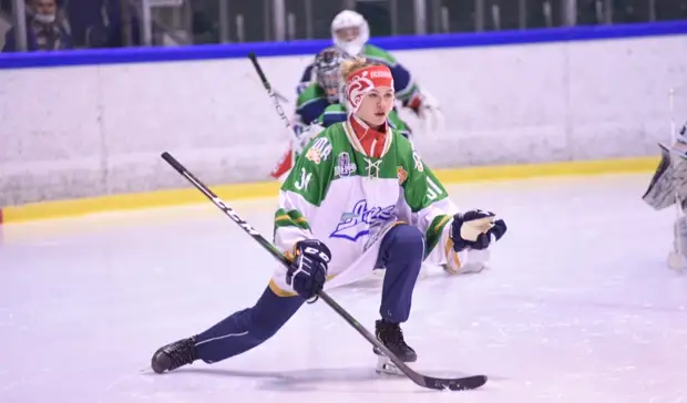 В АНП СК «Горняк» Учалинского ГОКа презентовали «Красную машину» Федерации хоккея РФ