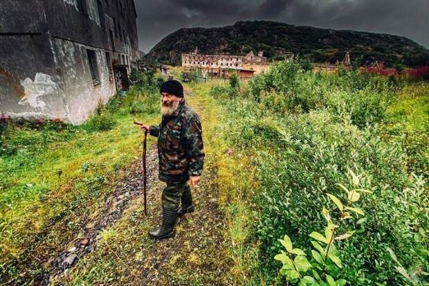Александр Иванович.