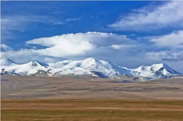 Где отдохнуть в России: 13 мест, которые можно посетить в ближайший отпуск