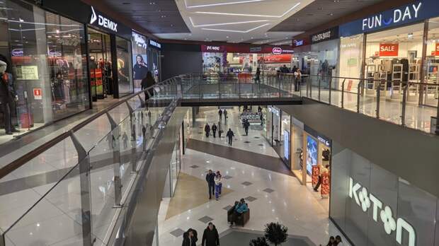 Торговый центр в Барнауле / Фото: amic.ru