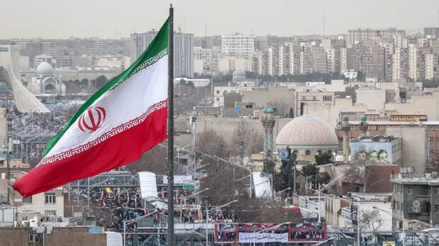 Нужнее Вашингтону: Иран опроверг просьбы к США по переговорам и прекращении огня