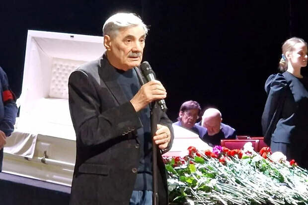 Александр Панкратов-Черный об Алентовой и Владимире Меньшове: "Полвека нашей дружбы забыть нельзя"