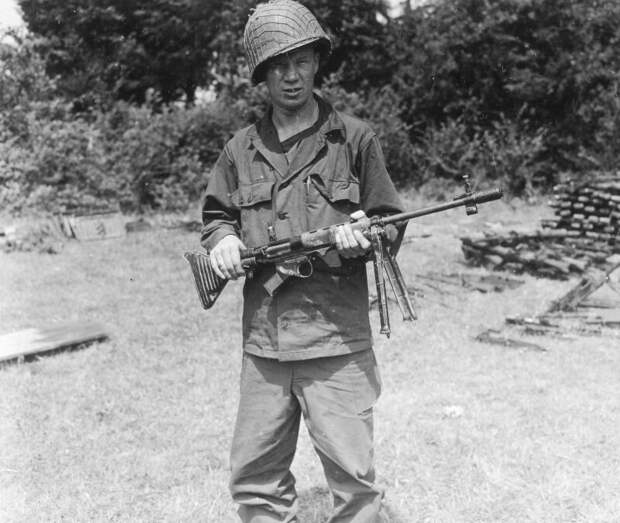 FG 42 фотография сайта Военный альбом