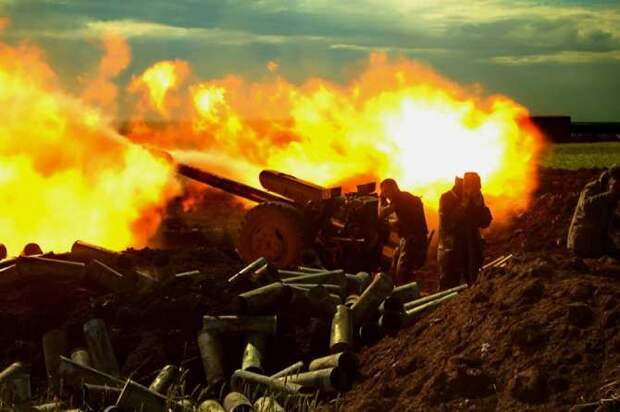 Украинские оккупанты начали массированный артобстрел окраин Горловки — экстренное заявление армии ДНР