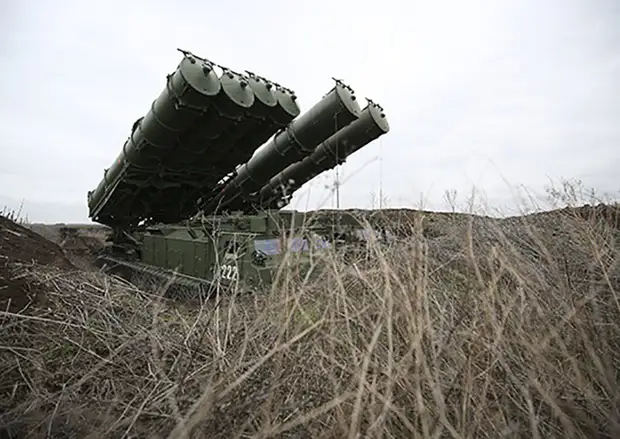 «Ракеты достигают гиперзвуковых скоростей»: чем уникален российский комплекс ПВО С-300В4