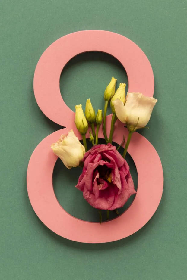 Охота на цветочный криминал: в Питере к 8 Марта начали ловить нелегальных торговцев. Подробности