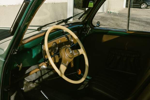 Симпатичный 70-летний шестиколесный грузовичок Fiat 500 C Ollearo