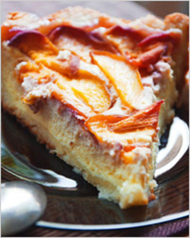 Шарлотка с безе