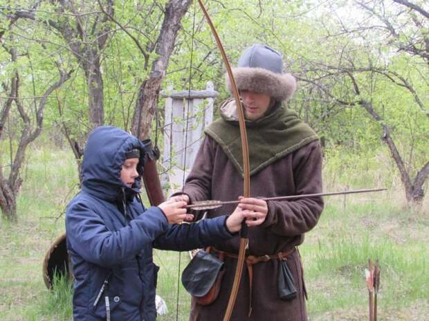Если нас отправят в прошлое, то мы ничего не расскажем, что учили в школе
