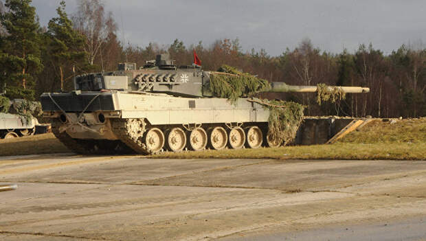 Немецкий танк Leopard 2. Архивное фото Немецкий танк Leopard 2. Архивное фото