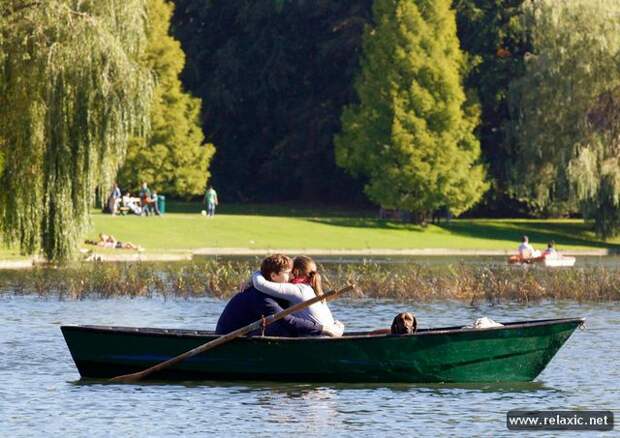 october_012 october_012