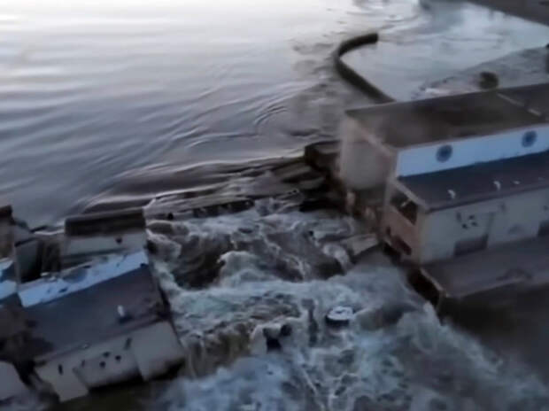 Гидрограф назвал ситуацию на Каховской ГЭС катастрофой: «Города уйдут под воду»