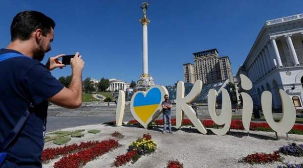 Украинцы проигнорировали запрет Киева, выбрав российские сайты