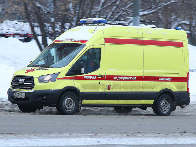 Парню проломили череп