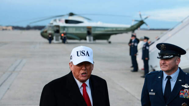 Трамп указал на планы США помочь протестующим в Иране