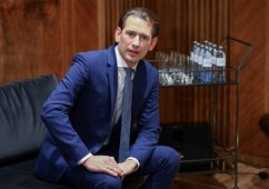 Курц объявил об уходе с поста канцлера Австрии